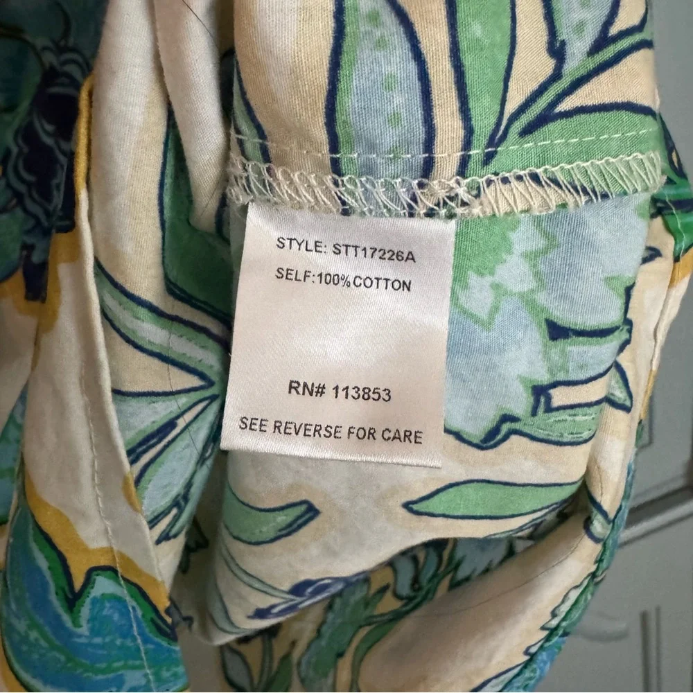 Avara Sugarlips Blue and Green Floral Blouse - Picture 4 of 7